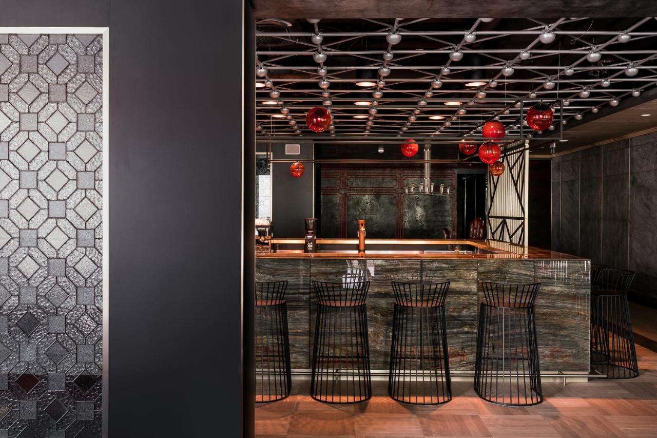 Nosalowy Park Hotel & Spa زاكوباني المظهر الخارجي الصورة The bar at the 2012 edition of the lounge